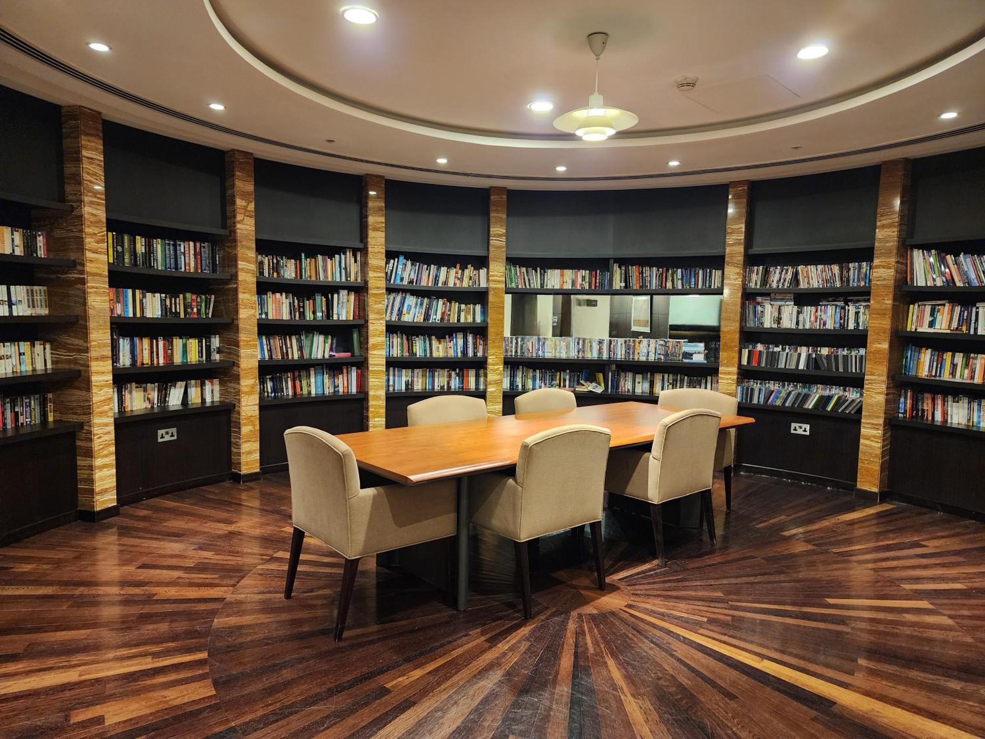Downtown Oasis, Burj Khalifa Views, Luxury Amenities Apartment Dubai Exterior photo