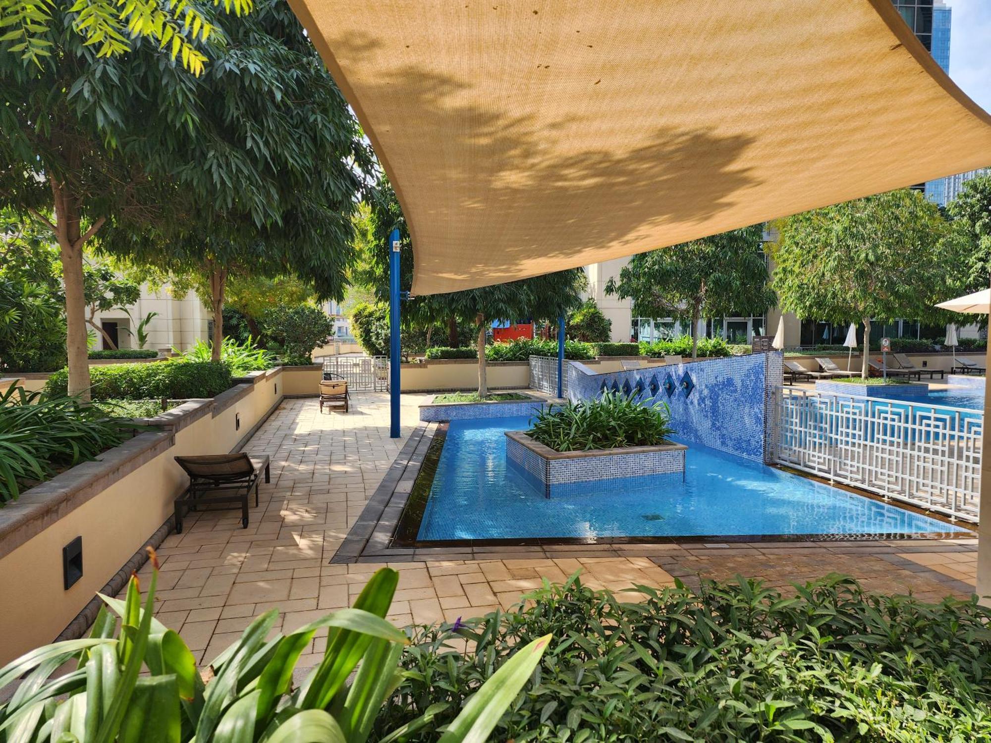 Downtown Oasis, Burj Khalifa Views, Luxury Amenities Apartment Dubai Exterior photo