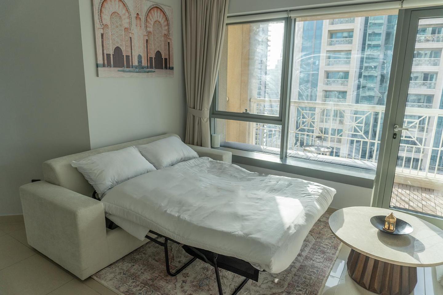Downtown Oasis, Burj Khalifa Views, Luxury Amenities Apartment Dubai Room photo